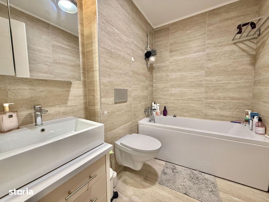 COSMOPOLIS - Apartament cu 2 camere tip studio, mobilat si utilat.