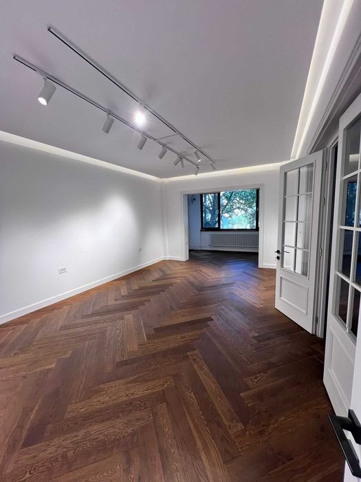 PROPRIETAR inchiriez vila Cotroceni, str Louis Pasteur