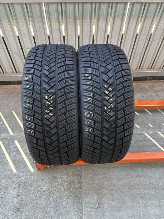 Anvelope Iarna 235/45/19 Vredestein WinTrac Pro 235 45 19 R19