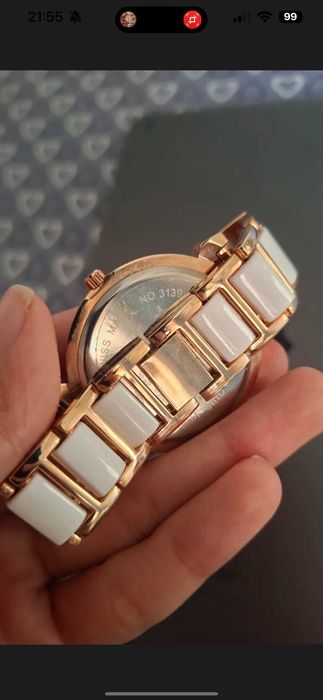 Часы Louis Vuitton