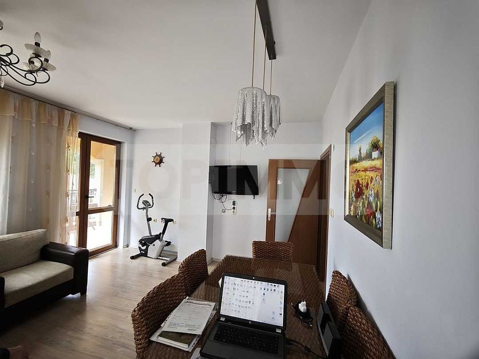 Продава се Тристаен апартамент в Варна, м-т Траката - 120 кв.м за 1959 €/кв.м - Снимка #2