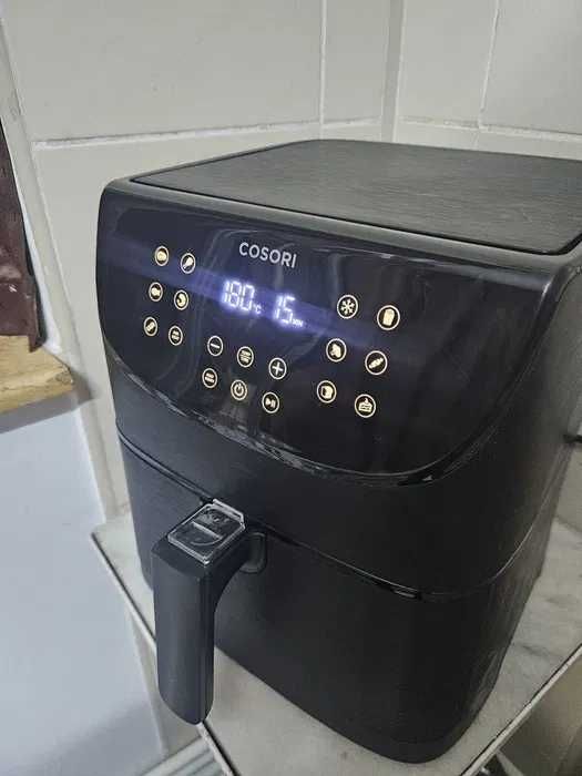 Airfryer cosori 1700w 5.5l , friteuza aer cald smart wifi