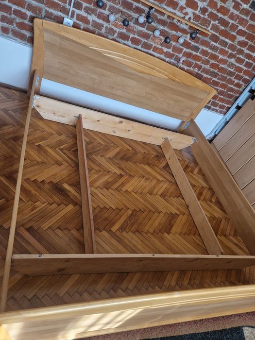 Pat matrimonial lemn masiv