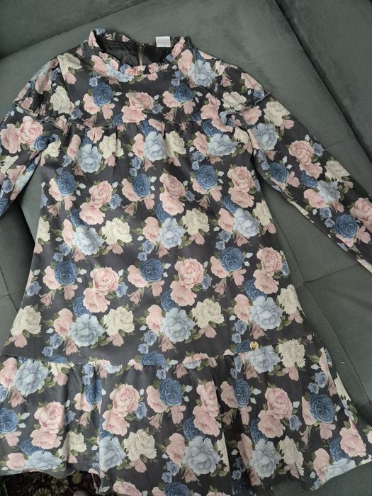 Нова рокля 164см