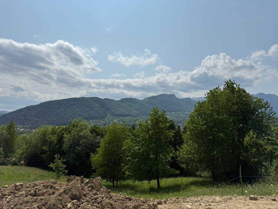 Teren Bran Sohodol | 5700 mp parcelabil | Toate utilitatile |