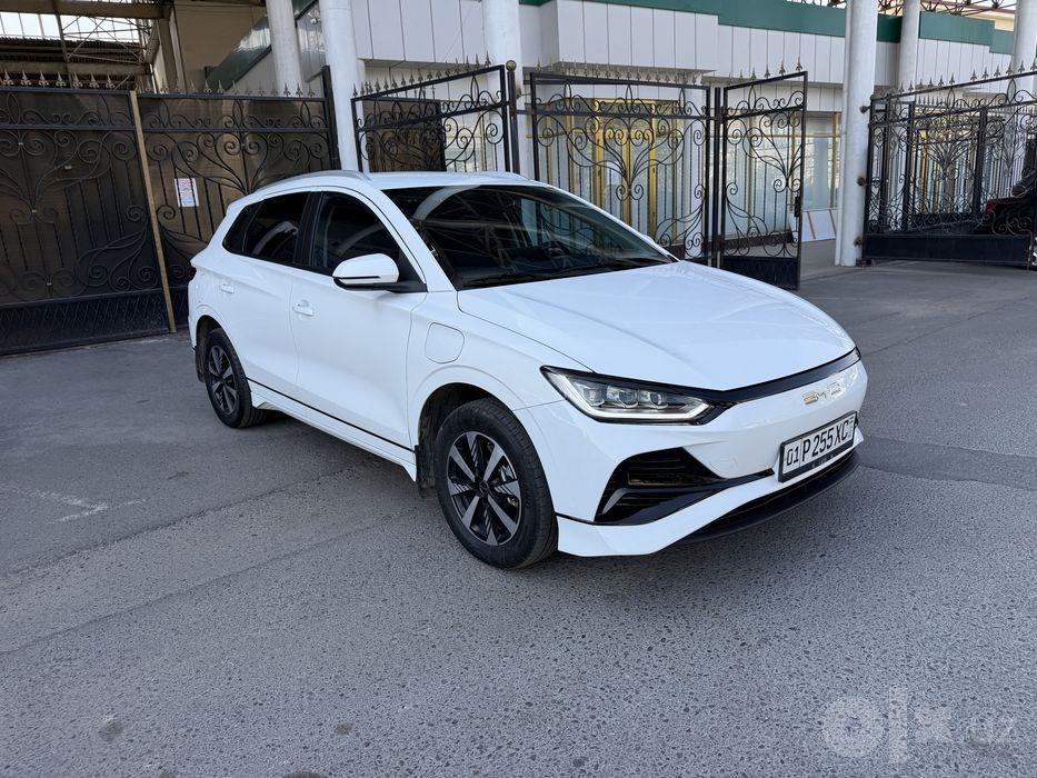 byd e2 srochna sotiladi