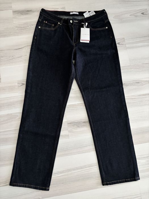 Vand blugi originali Tommy Hilfiger regular Noi cu eticheta