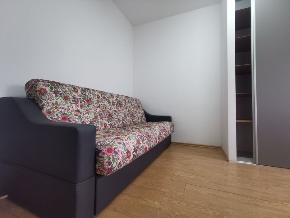 Etajul 2 / 2 camere / Rogerius