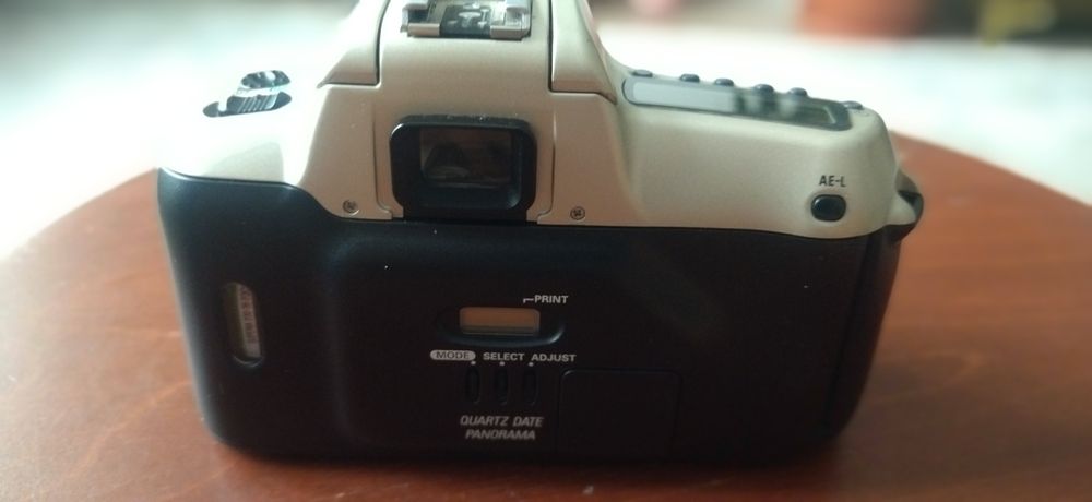 Nikon F50 плёночный
