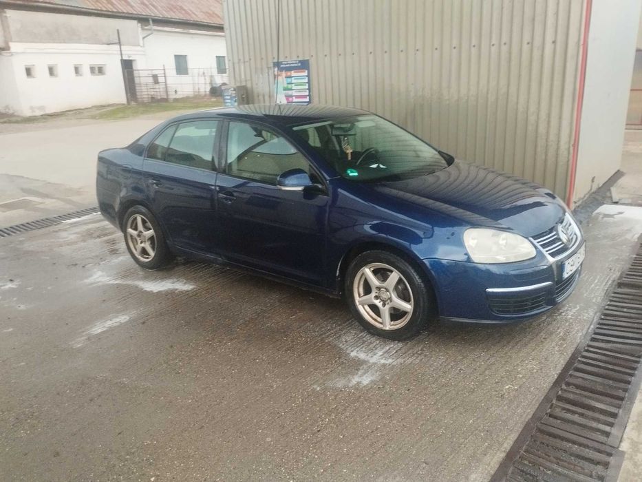 Volkswagen Jetta, 1, 9 Motorină, în stare bună de funcționare.