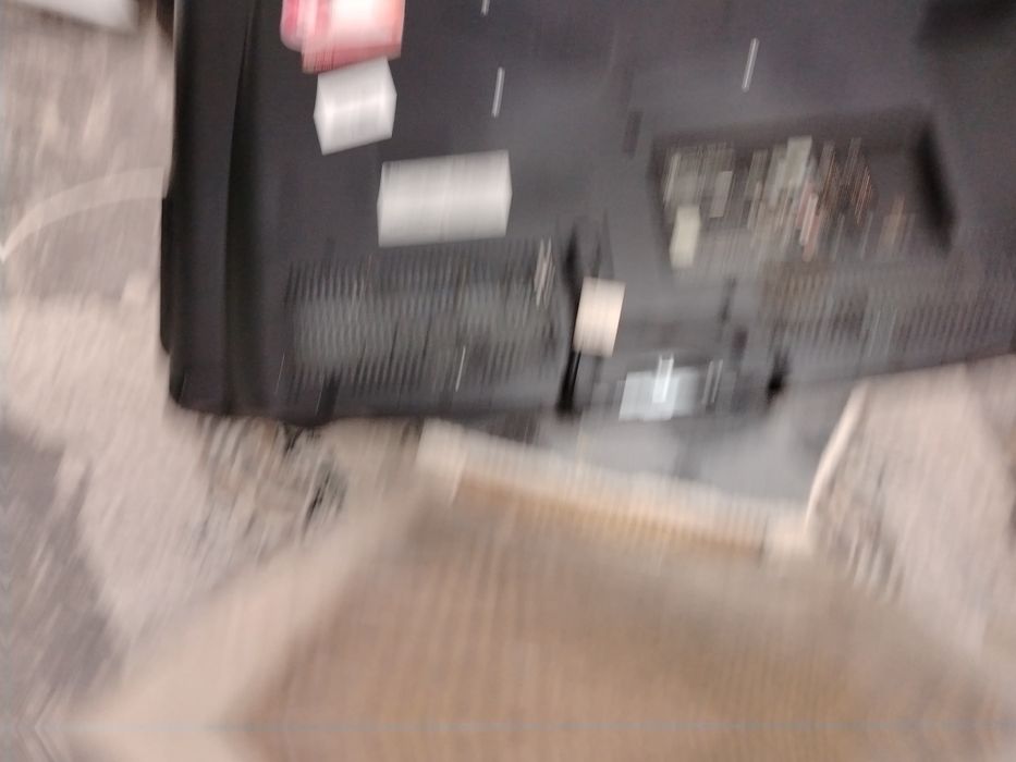 Телевизор лж срочно продам