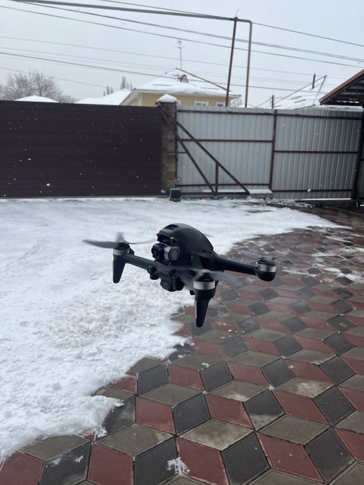Dji fpv combo дрон