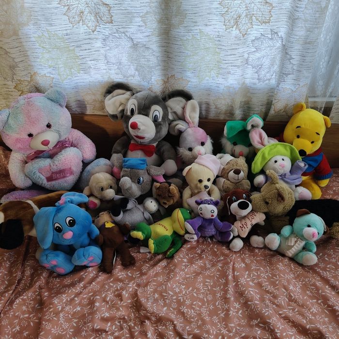 Лот плюшени играчки