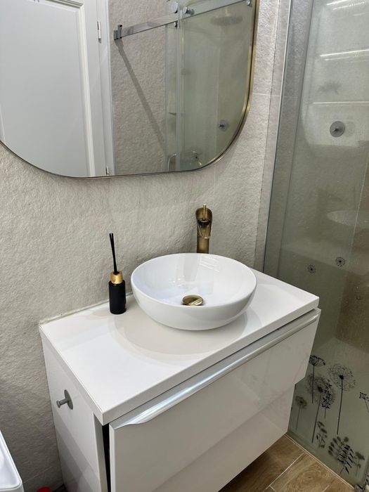 Inchiriez apartament Prima Arena