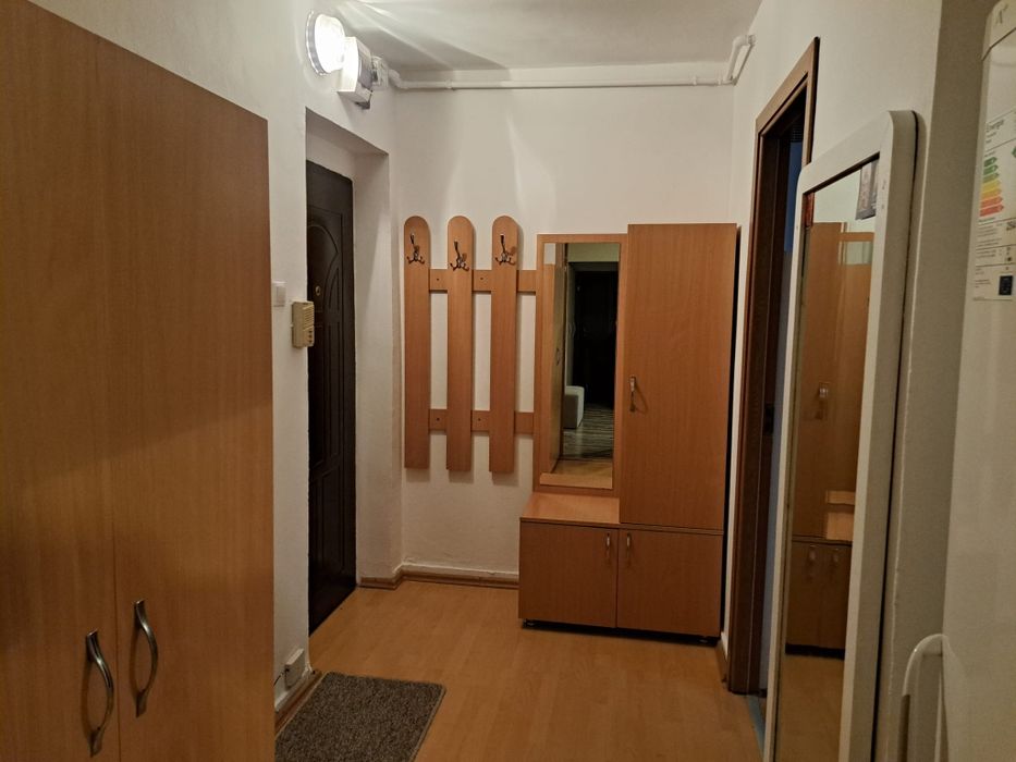 Apartament cu 2 camere de inchiriat