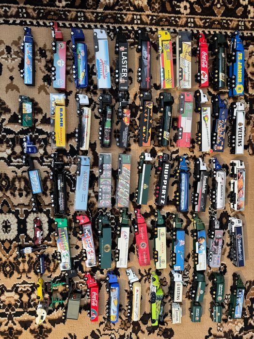 Camione jucărie 1/87