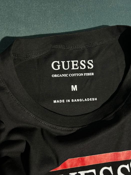 GUESS Дамска тениска (M)