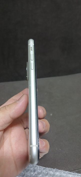 Айфон 11 сатылады