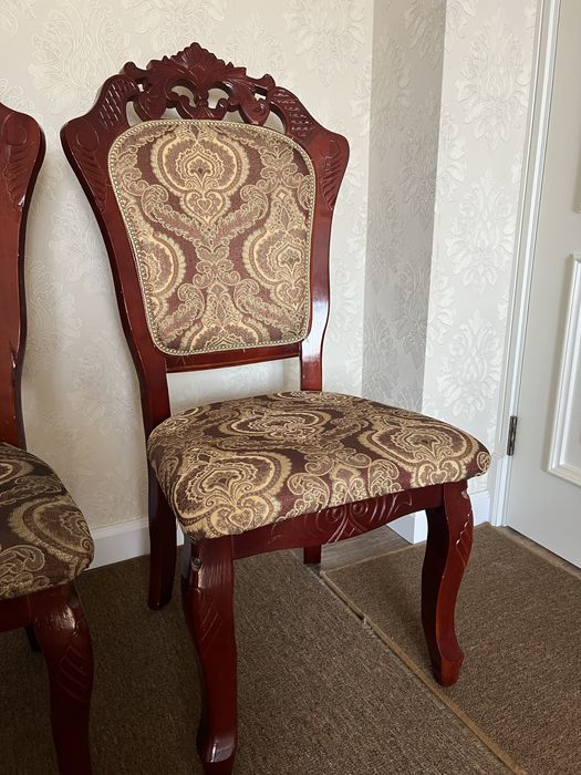 Набор стульев 5 штук