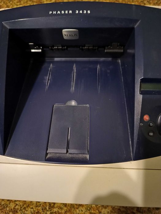 Продавам лазерен принтер Xerox Phaser 3435 (A4, мрежов, офис клас)