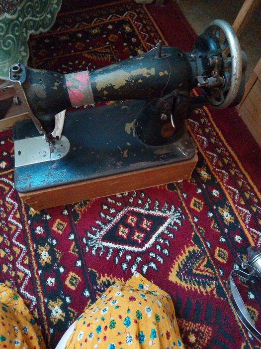 Швейная машинка.