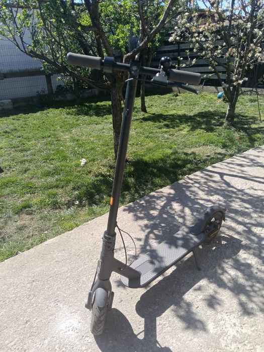 Trotineta electrica Xiaomi My Electric scooter Essential