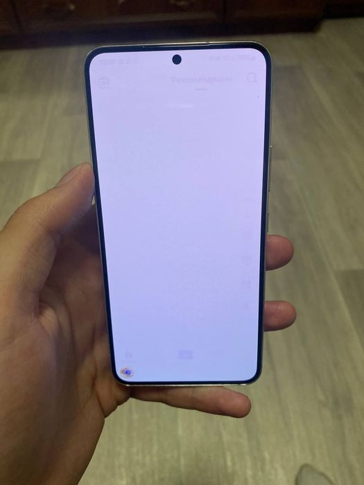 Продам Samsung s22 256gb