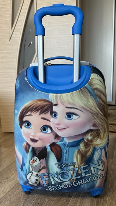 Чемодан детский 10000