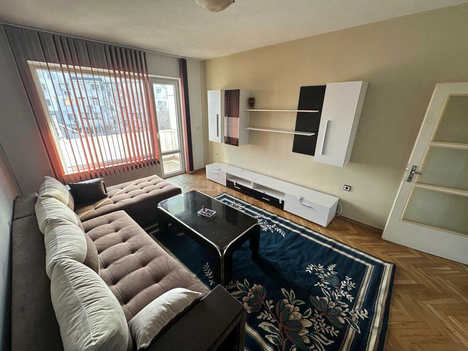 Апартамент под наем