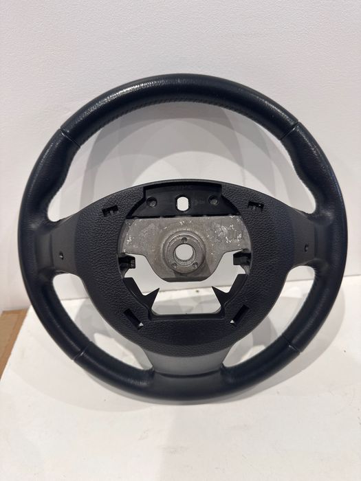Nissan Qashqai кожен волан Нисан Кашкай