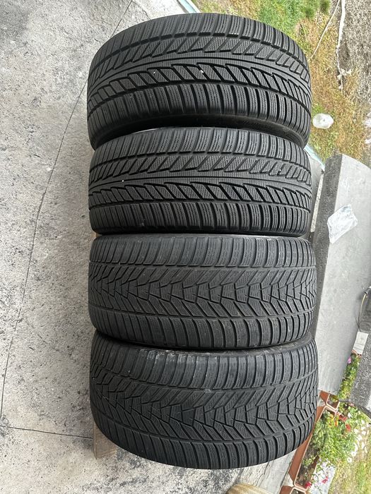 Anvelope iarna Hankook 255/35R21