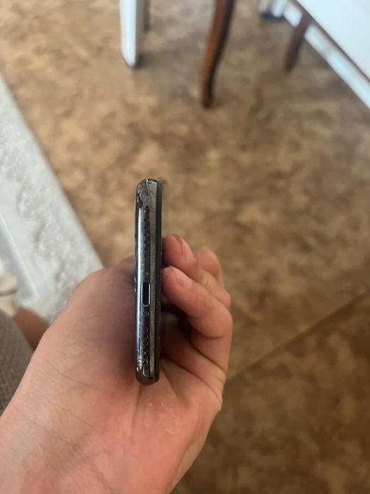 Продам iPhone X 64гб