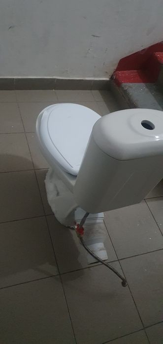 Унитаз бу үйден алып кету керек