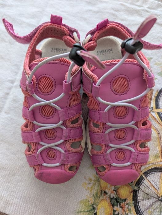 Skechers/Geox/Primigi маратонки и сандали  28 номер