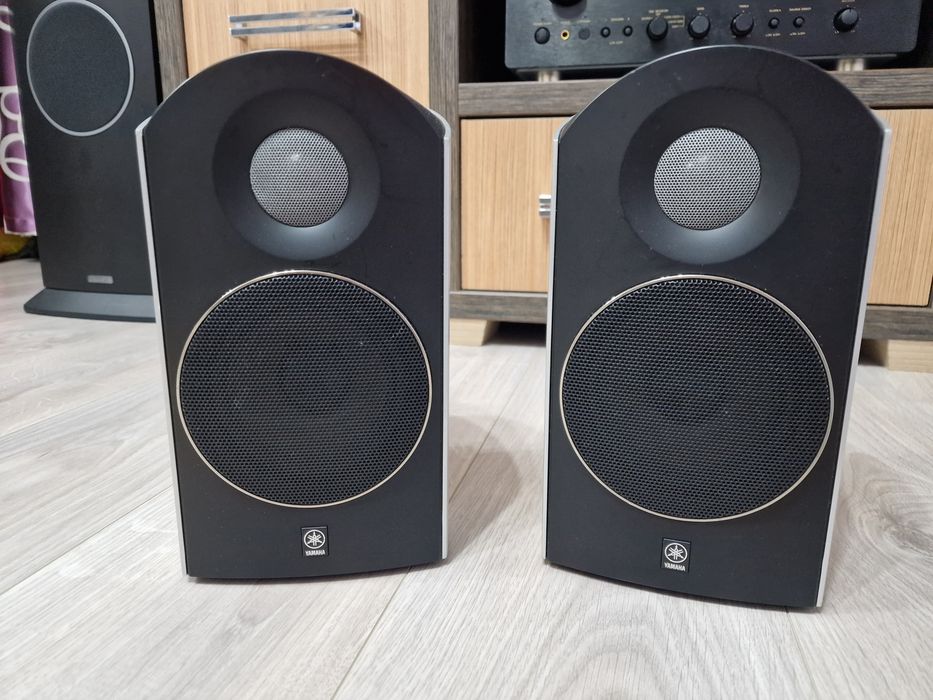 Boxe Quadral, Yamaha, Tannoy