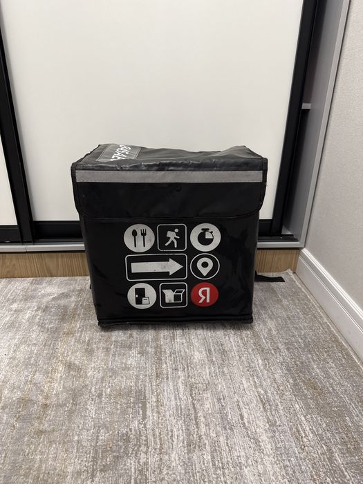 Термосумка черная яндекс