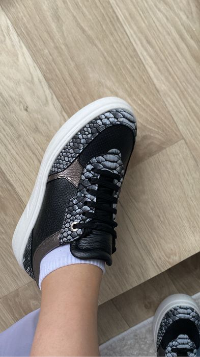 Натуральная кожа кеды