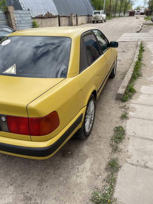 Продам ауди 100с4, мотор 2 литра газ бензин
