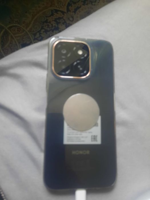 Продам смартфон НОNOR х6s почти новый ,