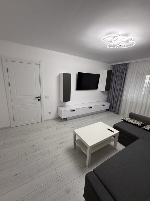 Vand apartament 2 camere ultracentral