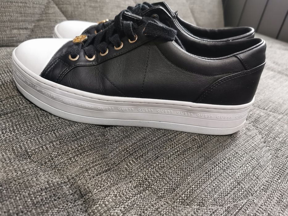 Incaltaminte piele femei Guess