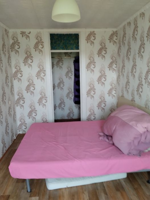 Продам 2 ух комнатную квартиру