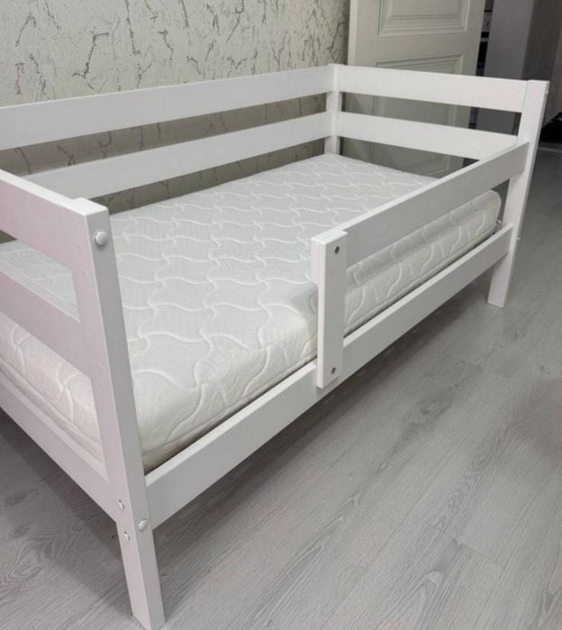 Продам детскую кровать