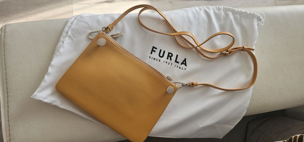 Клъч/малка чанта Furla, оригинална, закупена от Италия