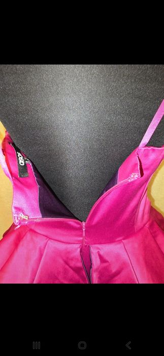 Rochie Asos de ocazie, satinata