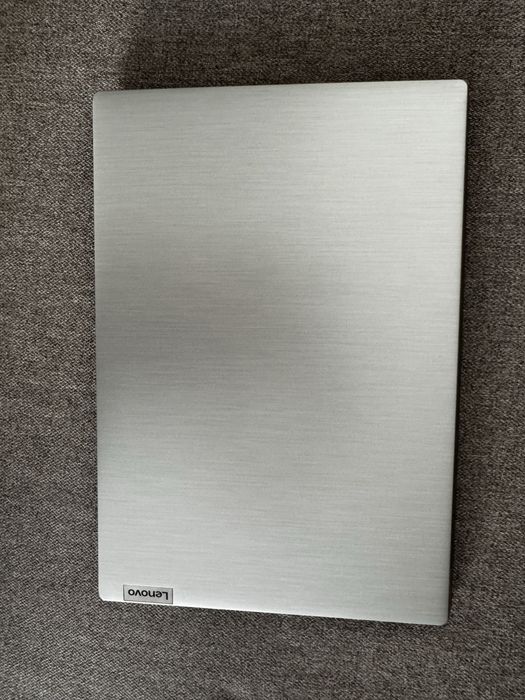 Vând laptop Lenovo Idea Pad S145 Second Hand