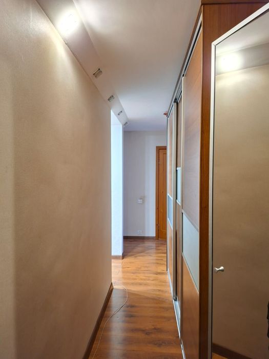 Продам 3 комн юго восток