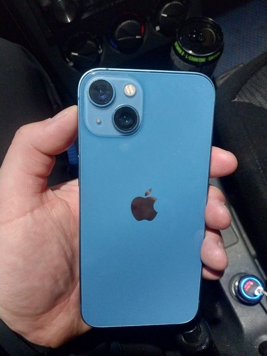 Iphone 13 в хорошем состояние срочно