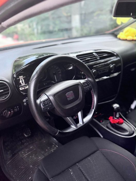 Vând Seat Leon FR 2.0 TDI 2010