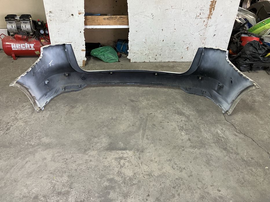 Задна броня за VW Touran Фолксваген Тауран 2010-2015г